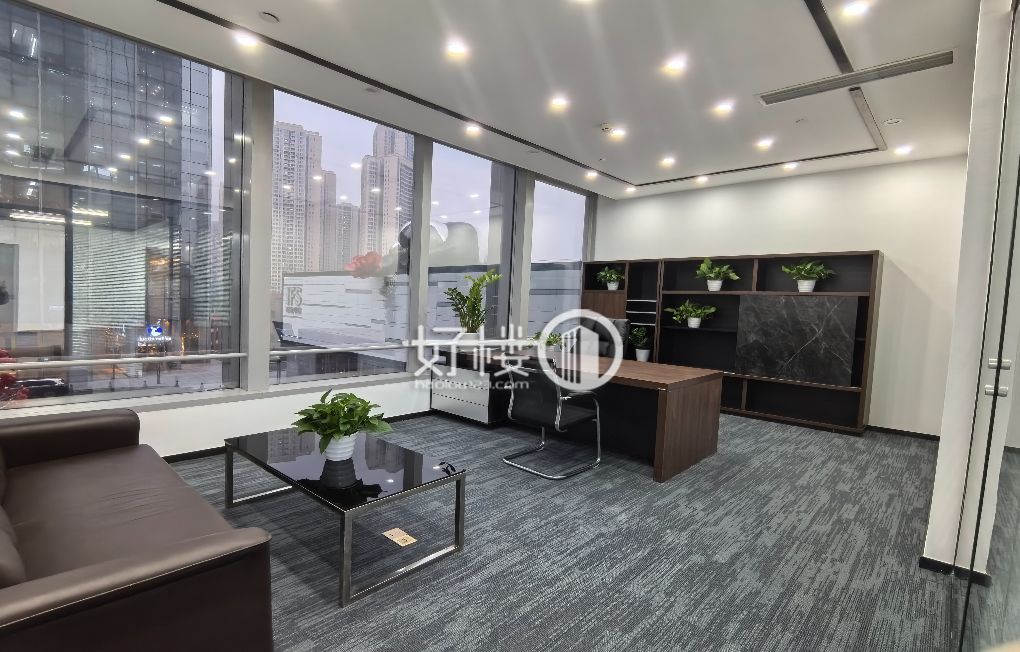 国金中心 295平电梯口 看中庭 精装带家具 m²写字楼|办公室出租|租赁/租金/图片