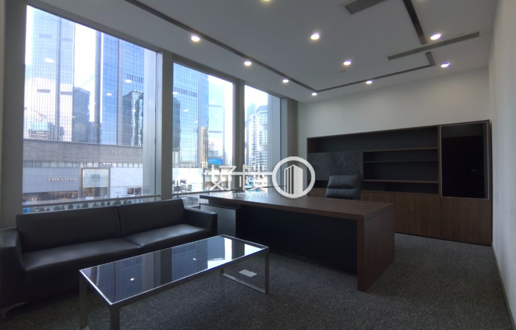 江北嘴 国金中心 工位多大开间 3隔间30工位m²写字楼|办公室出租|租赁/租金/图片