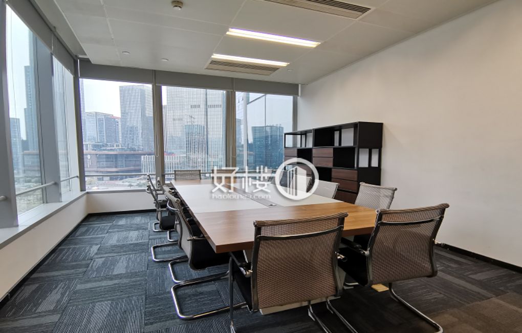 江北嘴 国金中心 4隔间16工位 大会议室 采光好写字楼|办公室出租|租赁/租金/图片