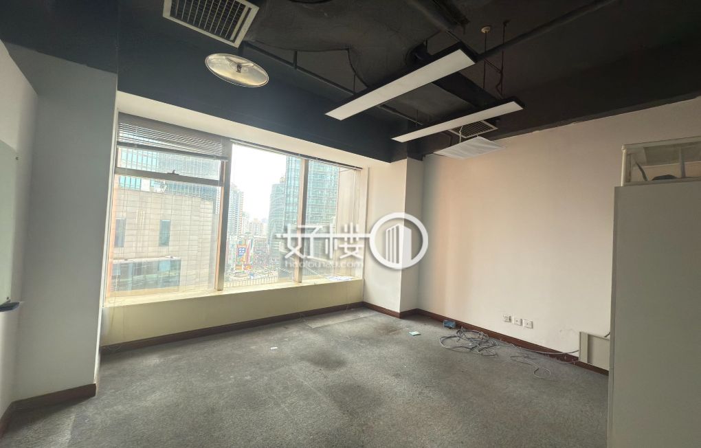 解放碑商圈中心，国贸中心精装办公室，空调可自控m²写字楼|办公室出租|租赁/租金/图片