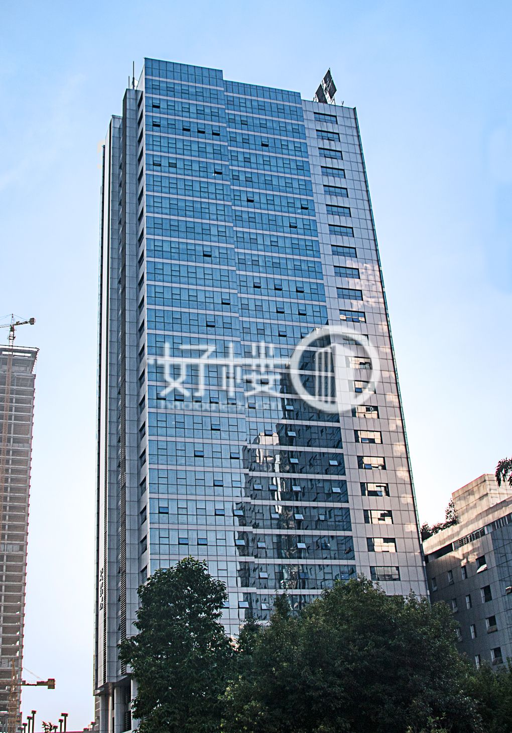 土星商务中心B1栋写字楼|办公室出租|租赁/租金/图片