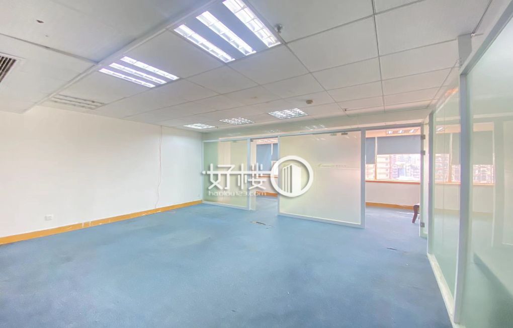 石桥铺大西洋国际 电梯口 精装办公室业主直租写字楼|办公室出租|租赁/租金/图片