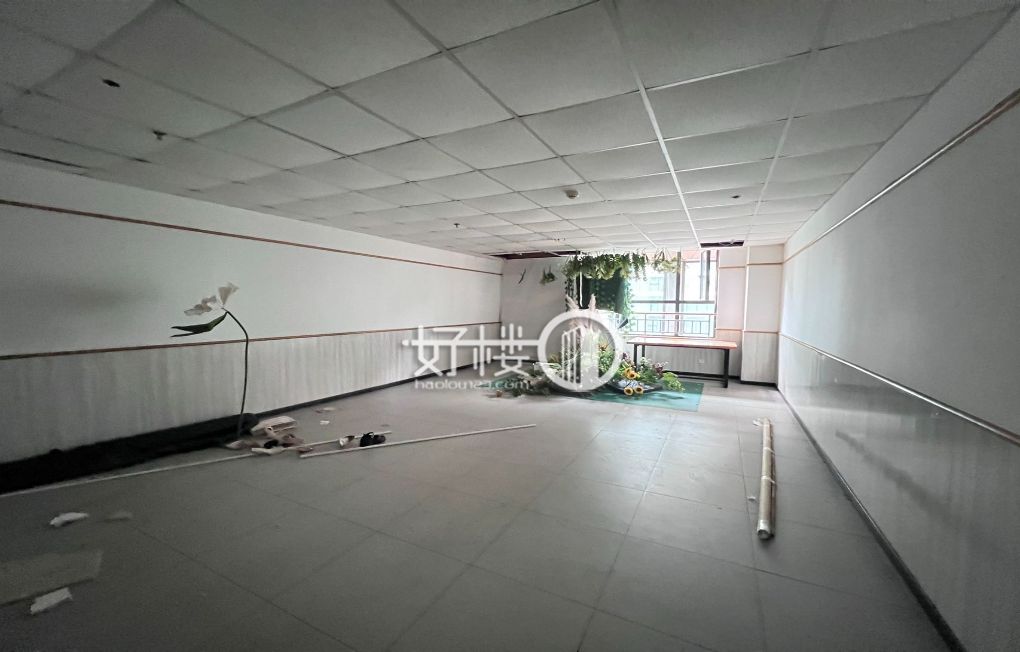 出租南坪天福克拉办公室 随时看m²写字楼|办公室出租|租赁/租金/图片