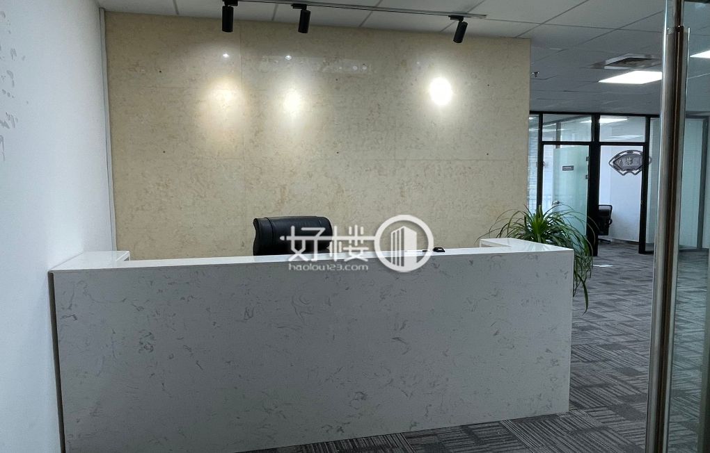 观音桥商圈中心 精装现房出租 4个隔间1个会议室m²写字楼|办公室出租|租赁/租金/图片