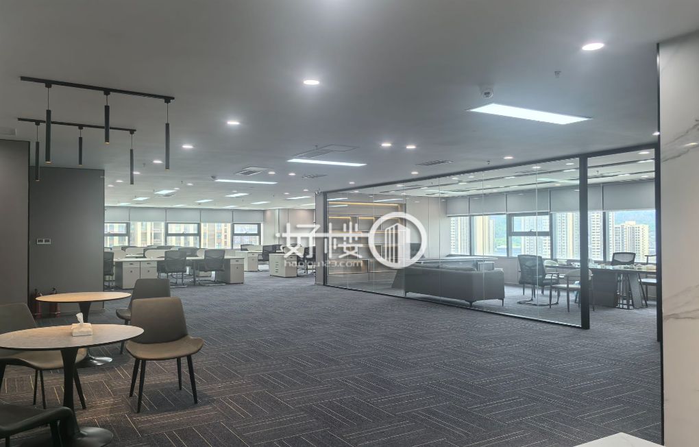 巴南万达广场4个办公室1个会议室大厅可坐30多工位写字楼|办公室出租|租赁/租金/图片