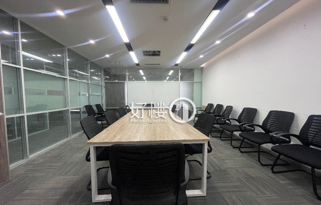 平安国际金融中心电梯口转角户型 隔间多 昭示性好m²写字楼|办公室出租|租赁/租金/图片
