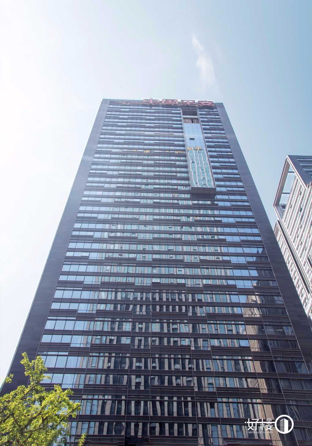 平安财富中心B座写字楼|办公室出租|租赁/租金/图片