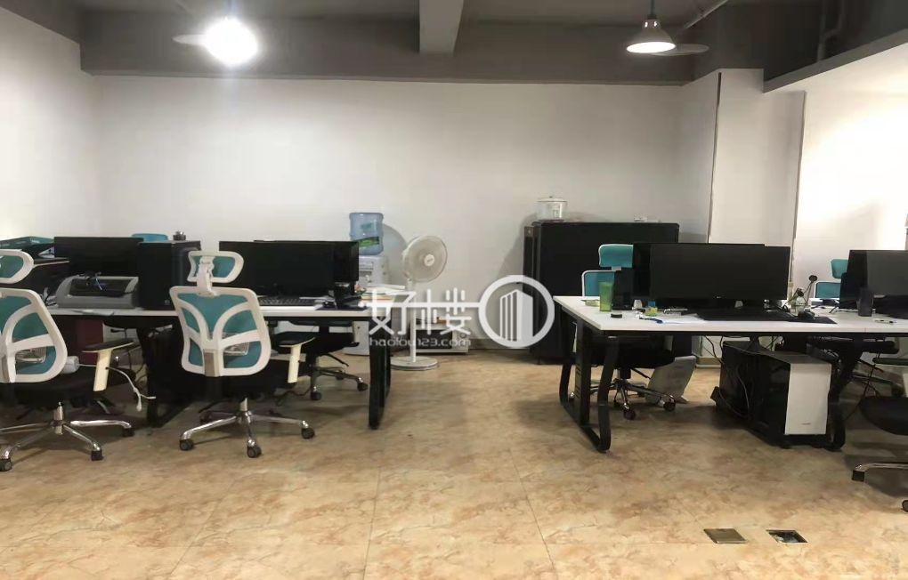 大坪性价比超高小户型办公室出租 户型方正 好改造！写字楼|办公室出租|租赁/租金/图片