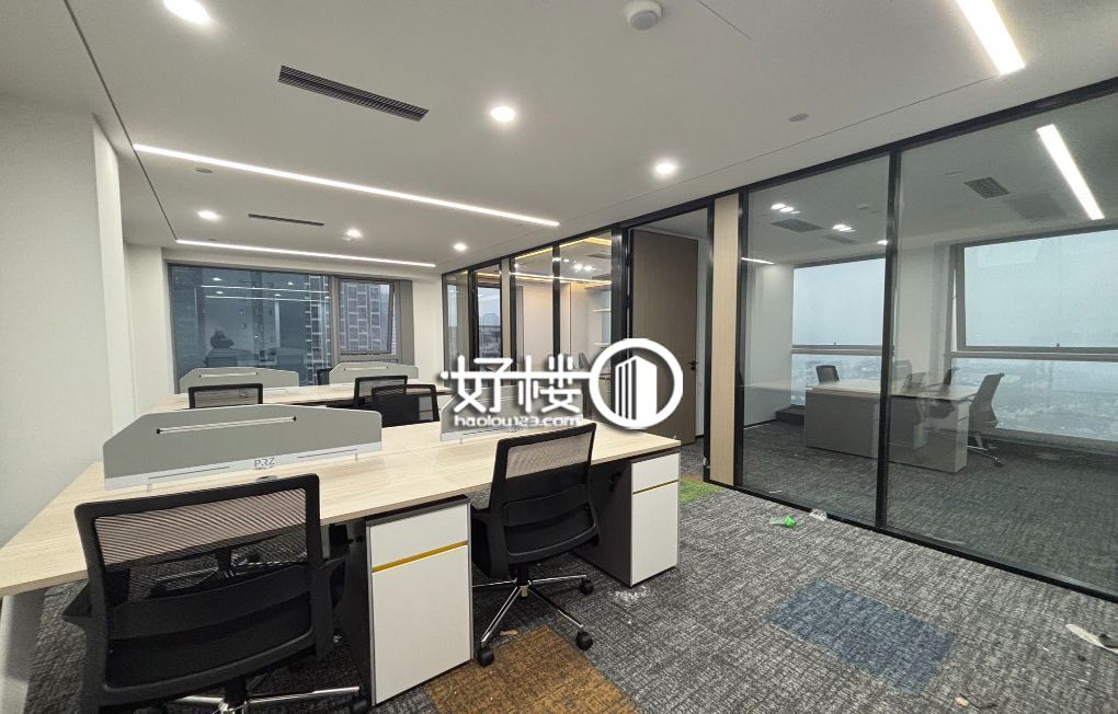 渝北人和轻轨出口 端头户型双面采光 坐北朝南 写字楼|办公室出租|租赁/租金/图片