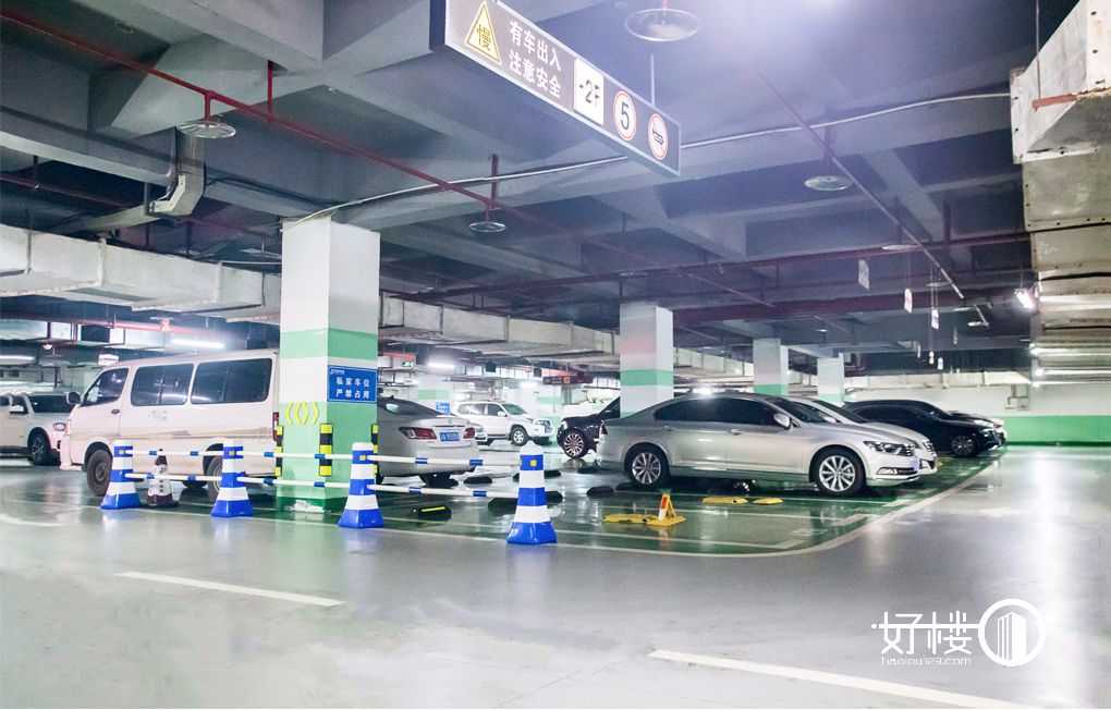 恒大中渝广场2号楼写字楼|办公室出租|租赁/租金/图片