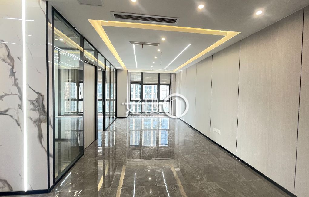 6号线 邱家湾 轻轨口小户型2加1精装可配家具出租写字楼|办公室出租|租赁/租金/图片