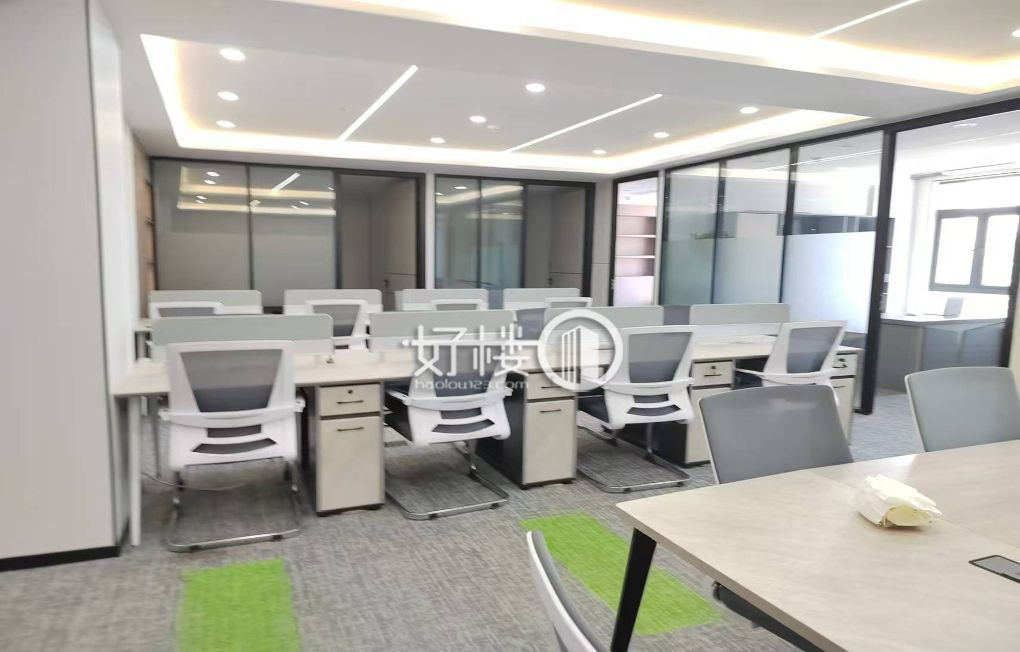 大坪恒大名都电梯口精装带有家具随时看房写字楼|办公室出租|租赁/租金/图片