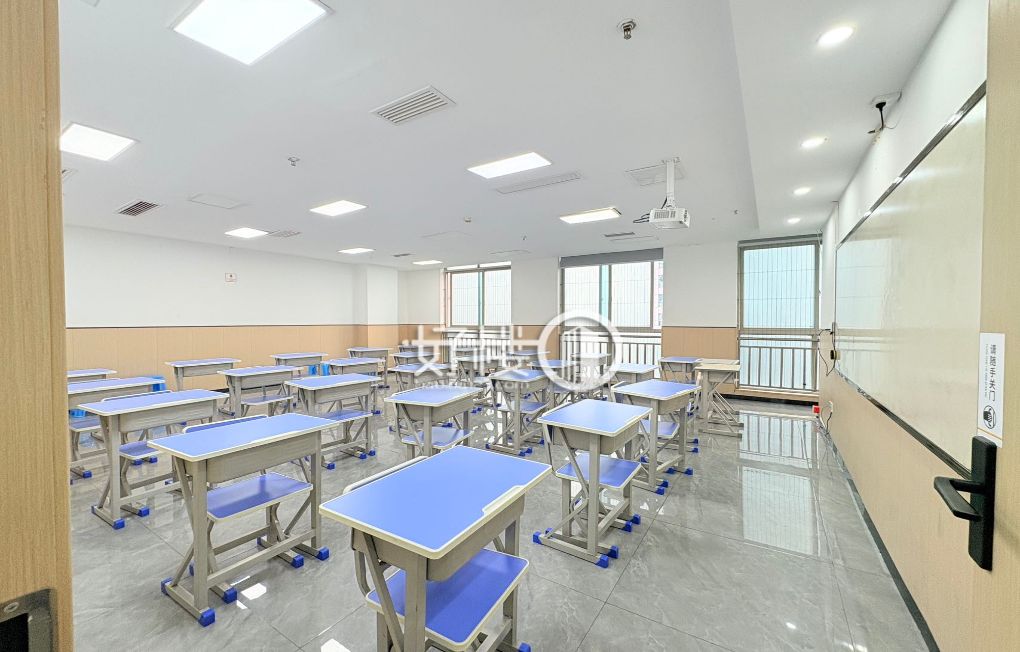 业主直租扬子江精装现房出租适合培训 直播交通便利写字楼|办公室出租|租赁/租金/图片