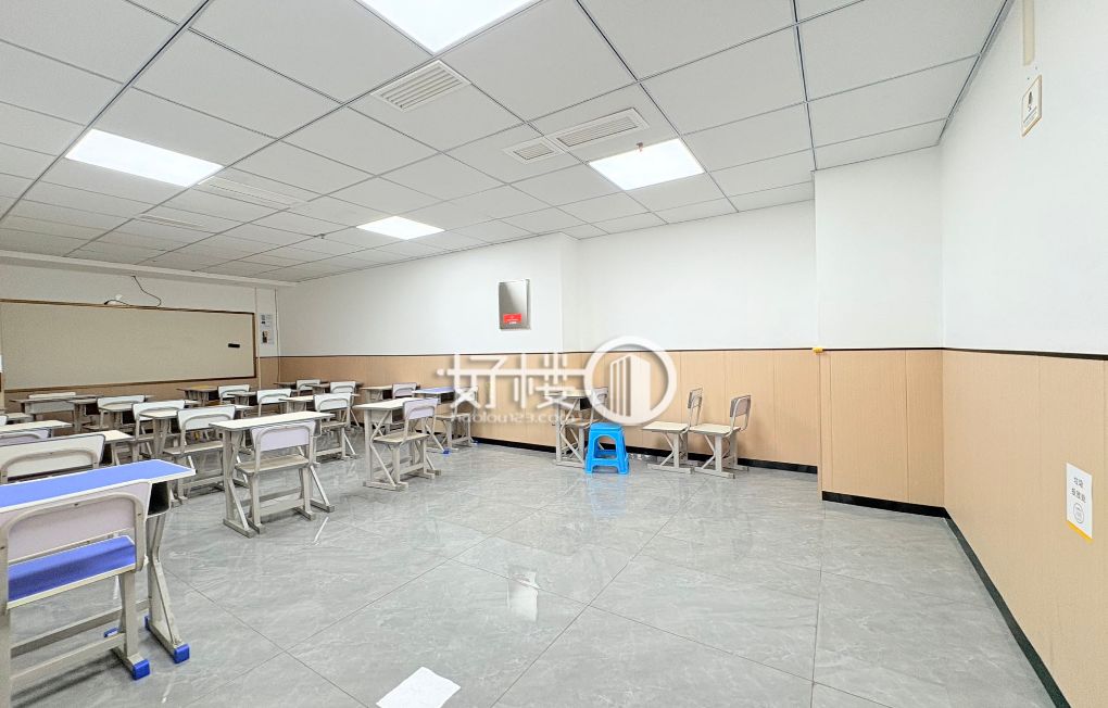 扬子江商务中心商务楼写字楼|办公室出租|租赁/租金/图片