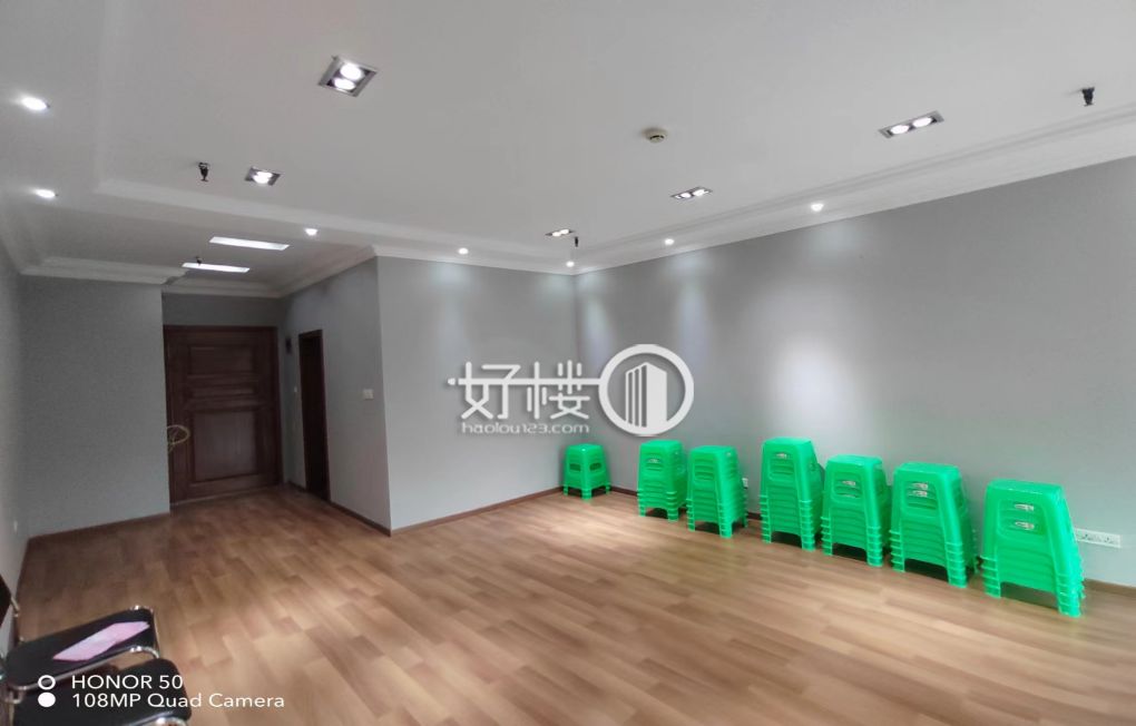 扬子江商务中心商务楼写字楼|办公室出租|租赁/租金/图片