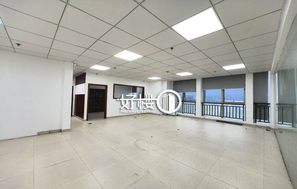 扬子江三轻轨换乘交通方便业主急售价格可谈写字楼|办公室出租|租赁/租金/图片