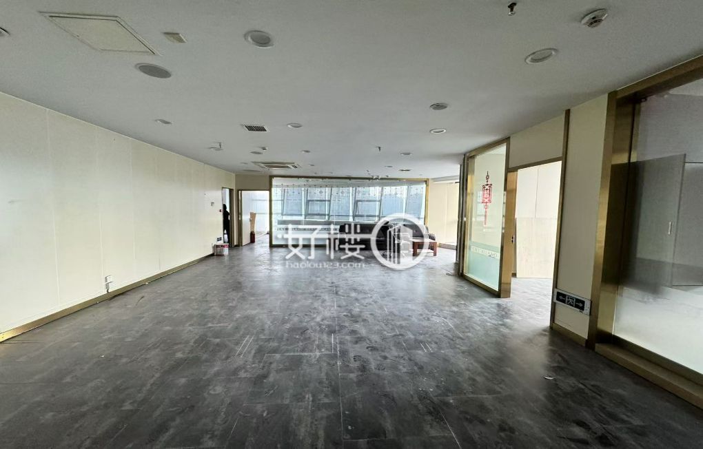 解放碑轻轨站旁 空调自控写字楼出租 采光好写字楼|办公室出租|租赁/租金/图片