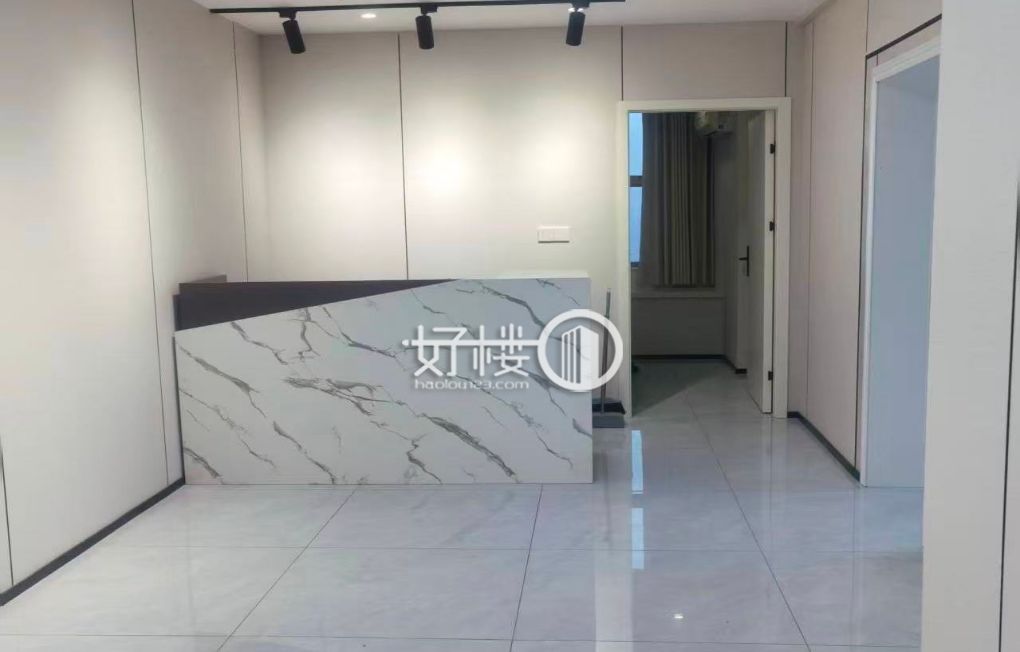 两路口转盘 临近地铁口 小户型办公室 低价出租 写字楼|办公室出租|租赁/租金/图片