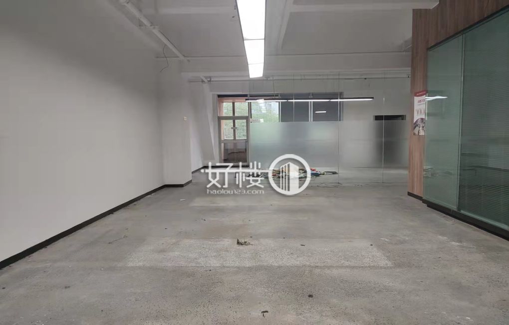 解放碑 星河商务大厦406平低价出租 紧靠十八街写字楼|办公室出租|租赁/租金/图片