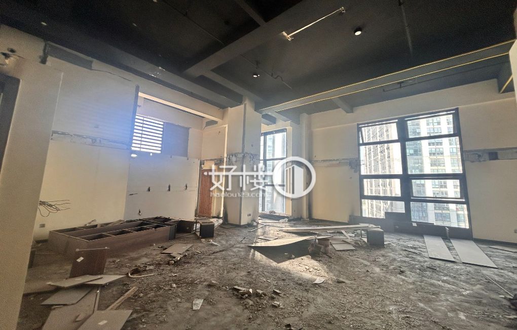 五里店三轻轨星耀天地5.1米层高清水办公室出租m²写字楼|办公室出租|租赁/租金/图片