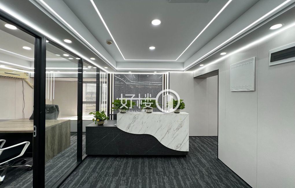 2隔间+12工位+前台形象墙 带家具出租m²写字楼|办公室出租|租赁/租金/图片