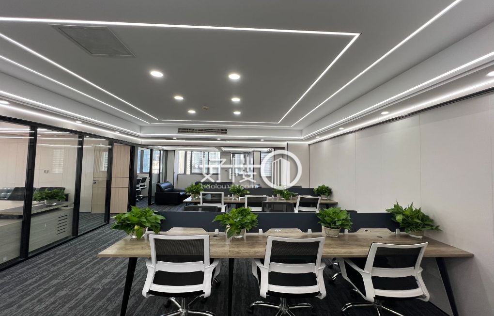 观音桥商圈 朗晴广场 2个隔间20个工位 全新装修m²写字楼|办公室出租|租赁/租金/图片