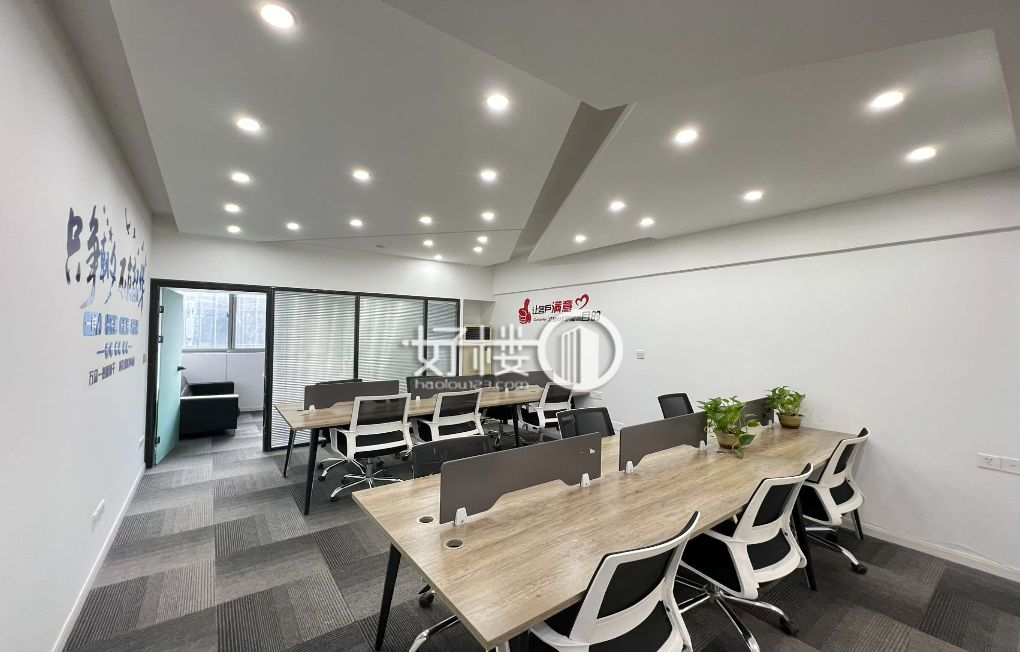 观音桥商圈，朗晴广场精装小户型办公室，拎包办公m²写字楼|办公室出租|租赁/租金/图片