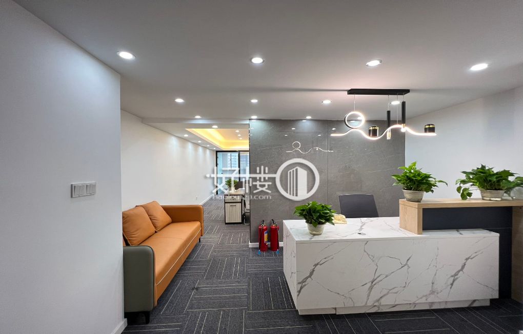 观音桥商圈，朗晴广场精装办公室出租，拎包入住m²写字楼|办公室出租|租赁/租金/图片