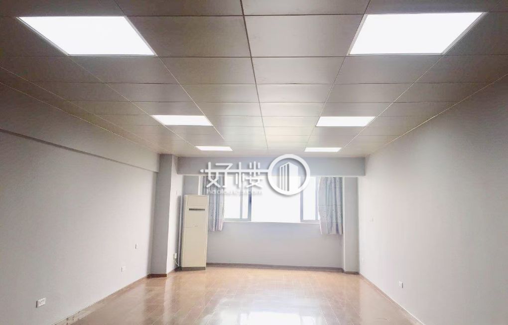 观音桥核心商圈朗晴广场小户型交通方便m²写字楼|办公室出租|租赁/租金/图片