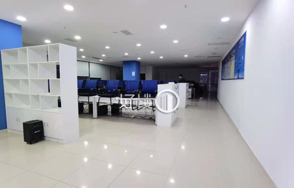 江北区观音桥步行街 未来国际精装修636平米出租-观音桥办公室出租,办公室租赁信息