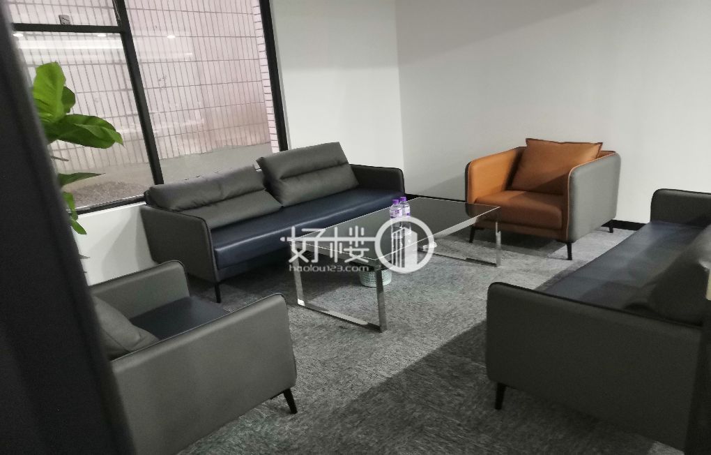 渝中区两路口双轨交汇电梯口汇源大厦精装修拎包入住写字楼|办公室出租|租赁/租金/图片