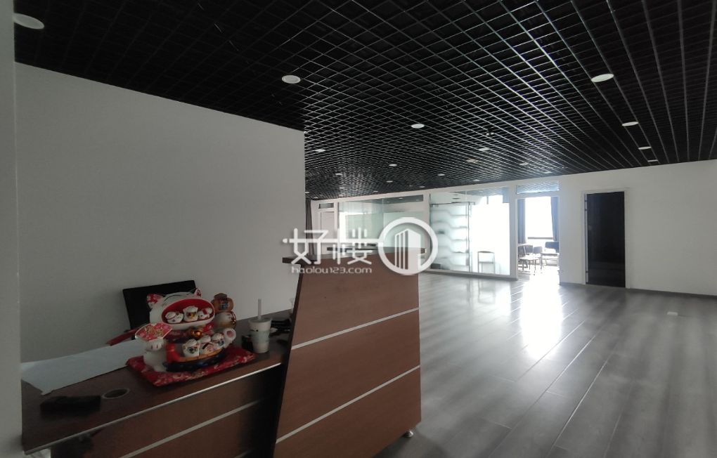 出租南坪商圈浪高凯悦132平精装办公室拎包入住m²写字楼|办公室出租|租赁/租金/图片
