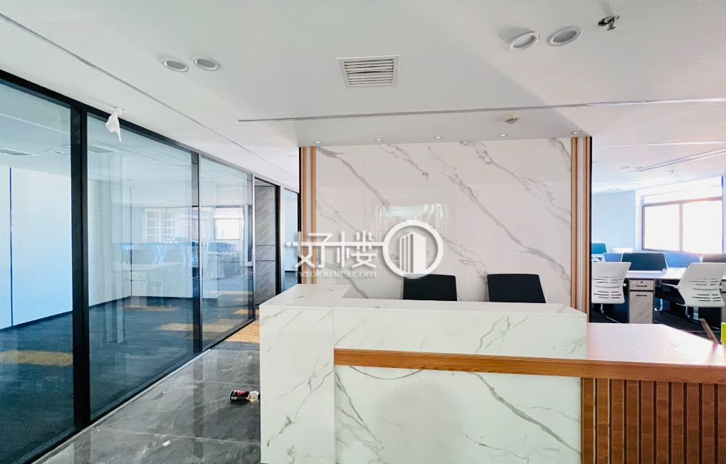 出租南坪商圈浪高凯悦精装办公室 4加1格局带家具写字楼|办公室出租|租赁/租金/图片
