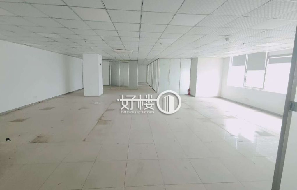 石桥铺地铁出口渝高广场精装办公室出租m²写字楼|办公室出租|租赁/租金/图片