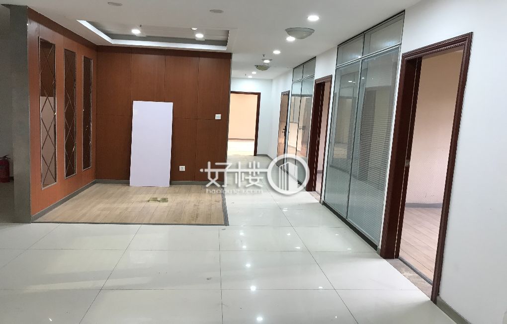 石桥铺地铁出口渝高广场D座大户型对外出租m²写字楼|办公室出租|租赁/租金/图片