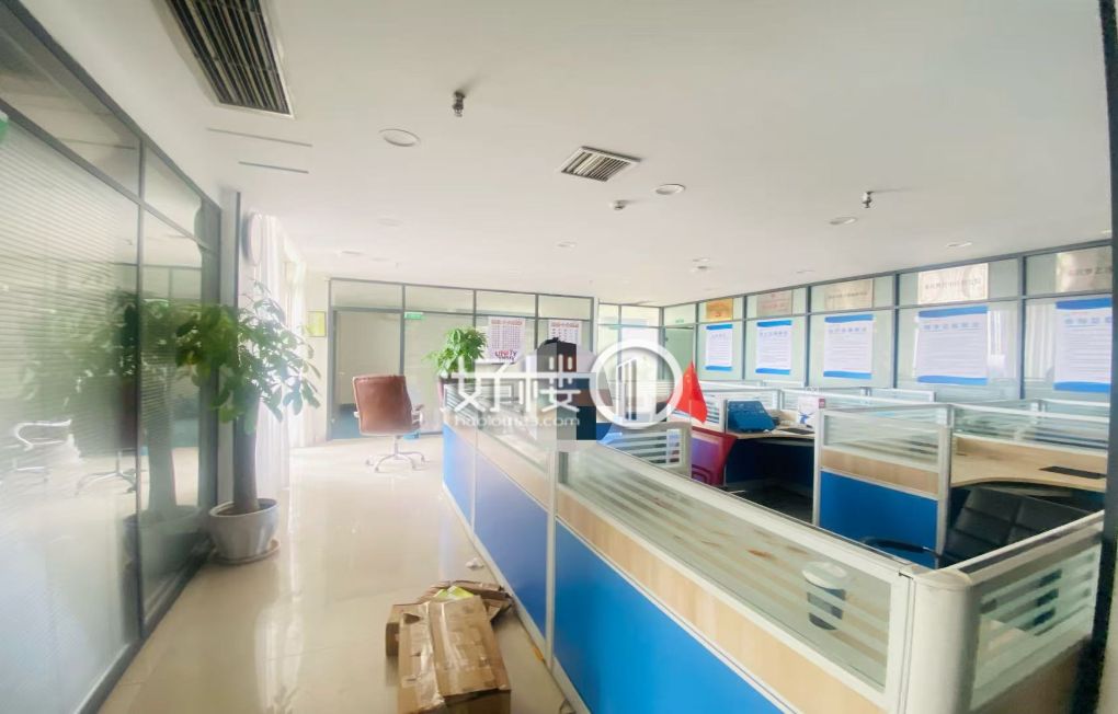 三轨交汇成熟商圈九龙坡区石桥铺办公室出租户型方正写字楼|办公室出租|租赁/租金/图片