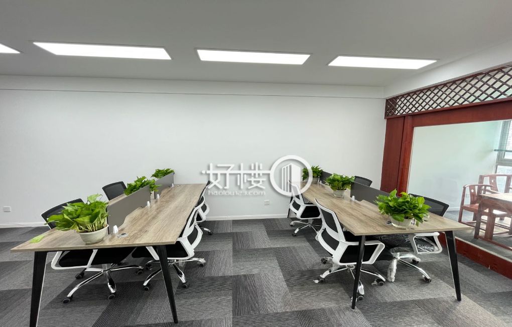 观音桥商圈中心红鼎国际办公室带家具出租m²写字楼|办公室出租|租赁/租金/图片
