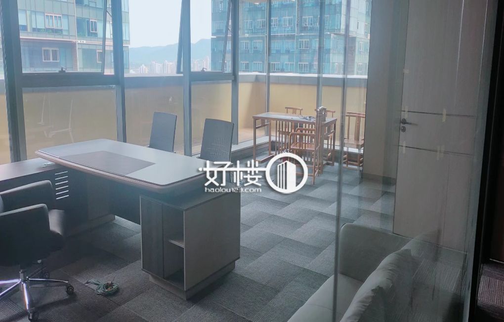 绿地保税轻轨出口 拎包入住有扶持政策 随时看房写字楼|办公室出租|租赁/租金/图片