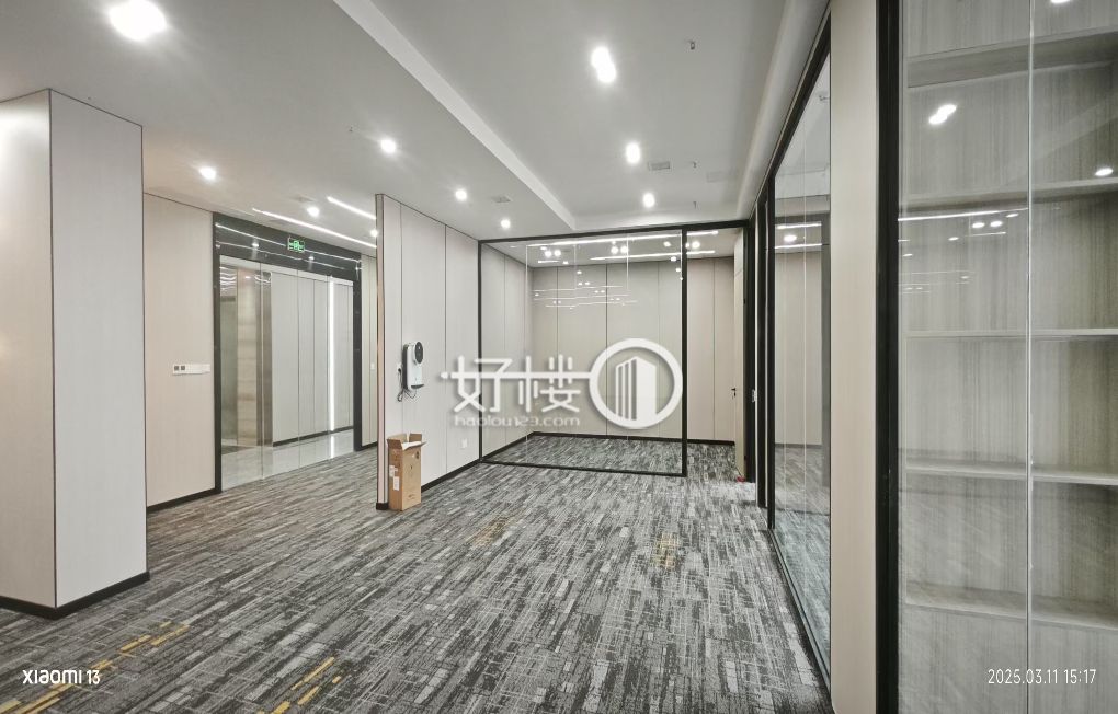 两江新区丨汽博中心丨双轻轨保税港站丨精装带家具出租写字楼|办公室出租|租赁/租金/图片