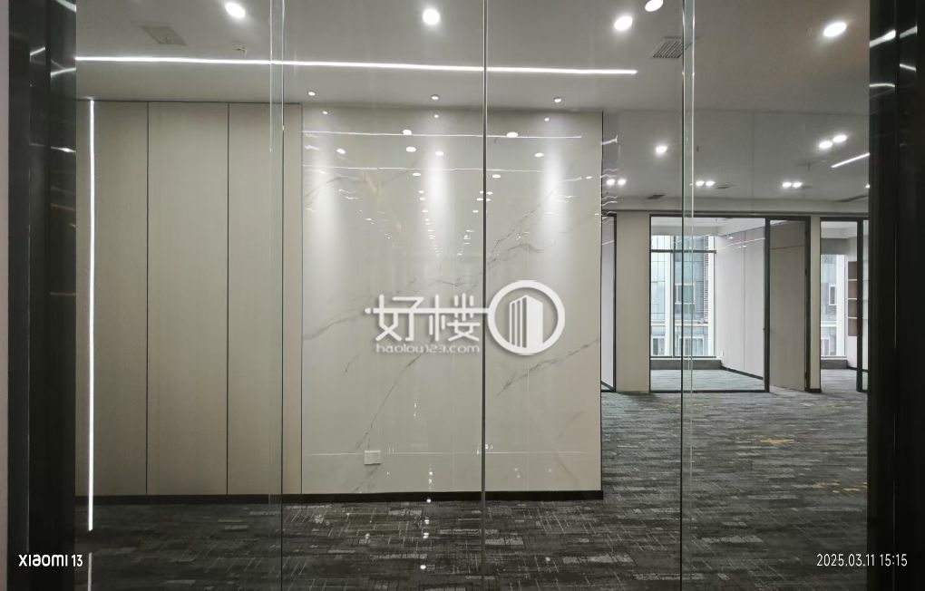 两江新区丨汽博中心丨双轻轨保税港站丨精装带家具出租写字楼|办公室出租|租赁/租金/图片