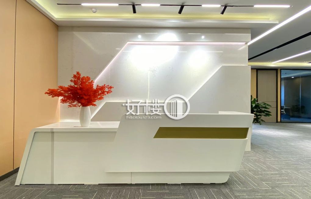 轻轨出口绿地保税中心 精装修带家具 有扶持政策m²写字楼|办公室出租|租赁/租金/图片