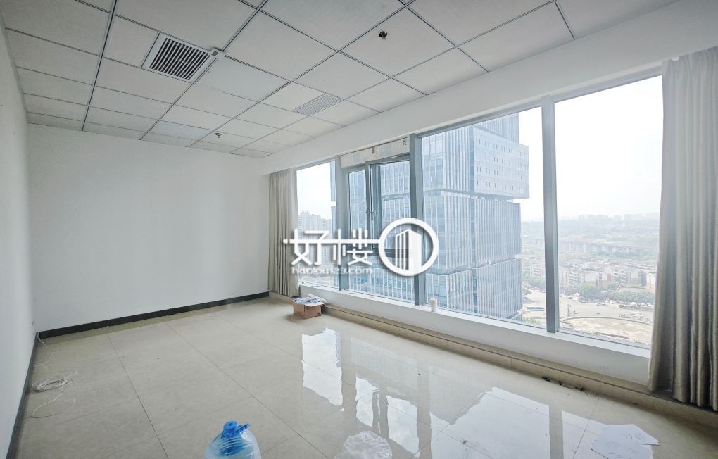 海尔路绿地保税中心整层办公室出售写字楼|办公室出租|租赁/租金/图片