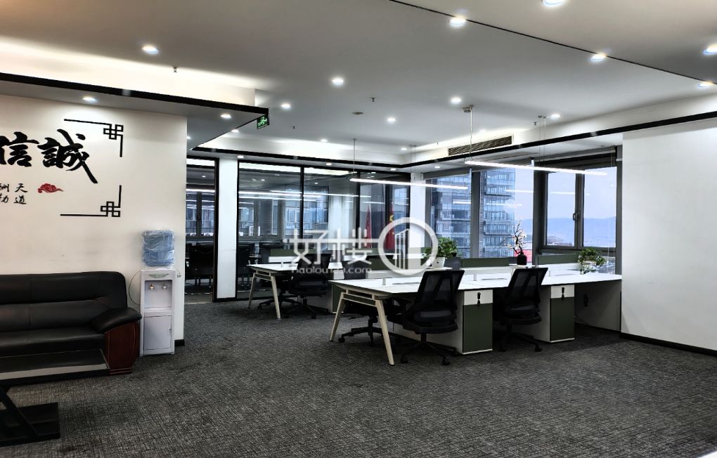 绿地保税中心 精装修 带家具 拎包入住 特价 写字楼|办公室出租|租赁/租金/图片