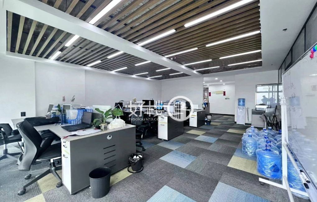 大坪轻轨站双轻轨上盖 精装带家具出售写字楼|办公室出租|租赁/租金/图片