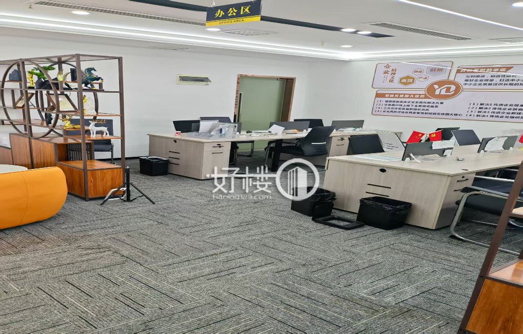大坪英利国际1号楼电梯口户型价格便宜写字楼|办公室出租|租赁/租金/图片