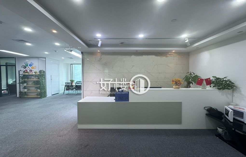 解放碑CBD英利国际金融中心办公室出售，地铁沿线！写字楼|办公室出租|租赁/租金/图片