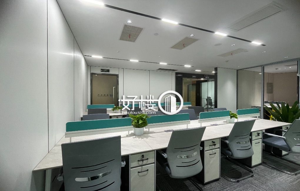 解放碑英利国际金融中心 精装修4个办公室16工位m²写字楼|办公室出租|租赁/租金/图片