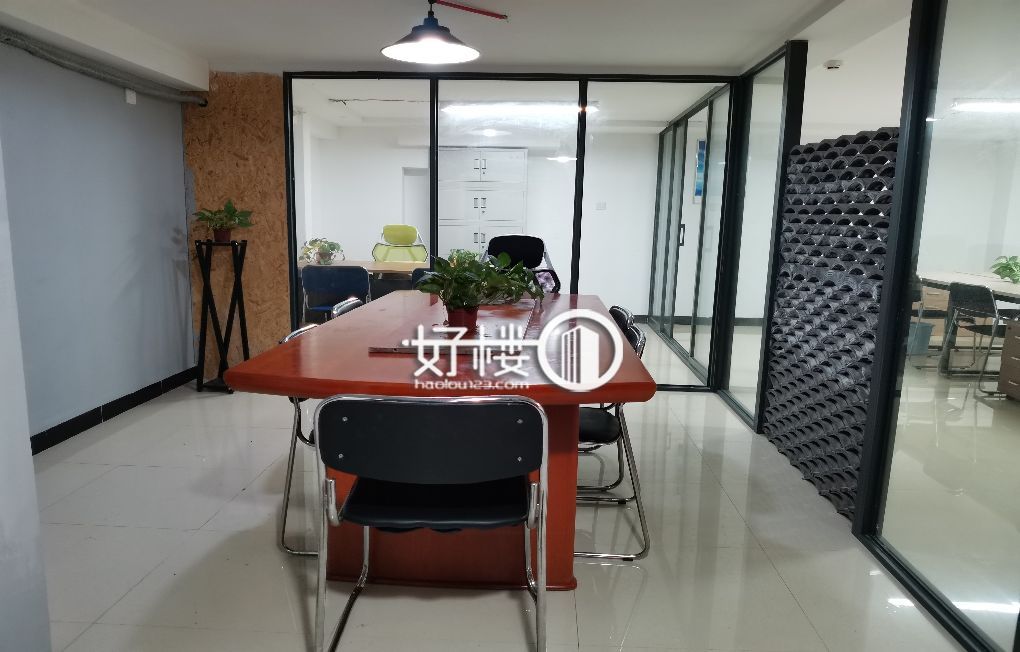 融创金贸时代精装房，业主原购价出售，价格好谈写字楼|办公室出售|租赁/租金/图片