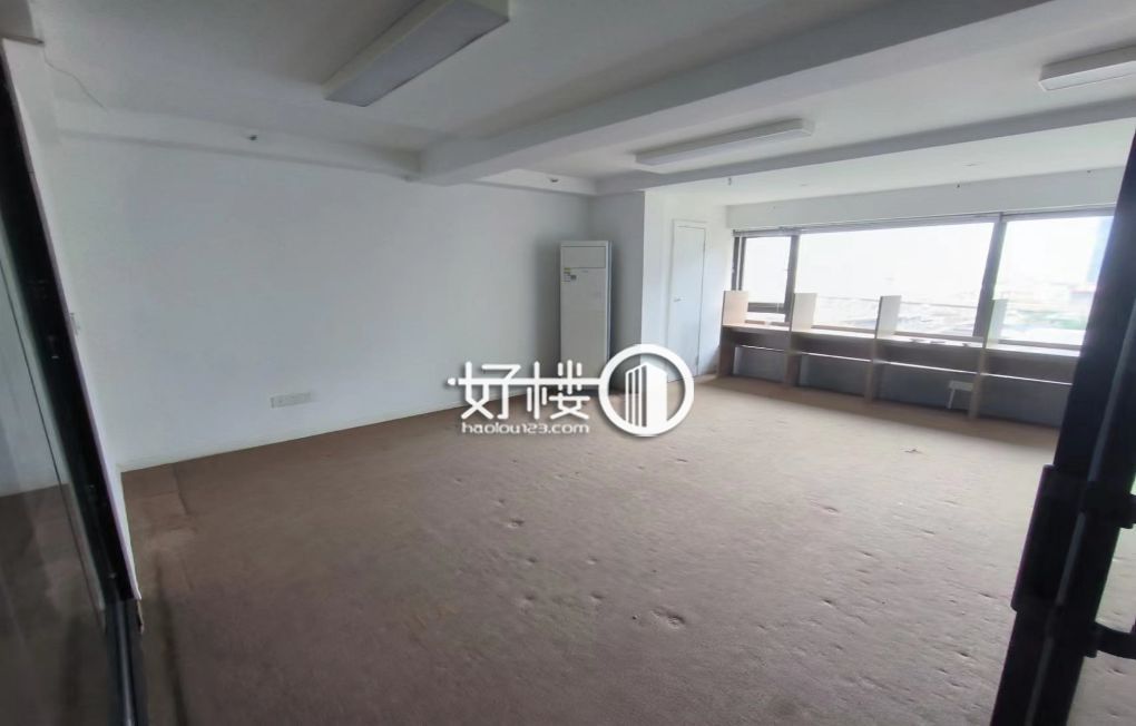 渝北区融创金贸时代稀缺优质低价房源业主诚意低价出租写字楼|办公室出租|租赁/租金/图片