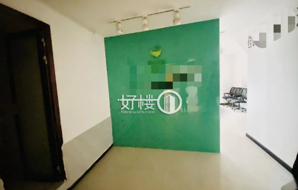 渝北金渝轻轨站融创金茂时代采光好业主直租m²写字楼|办公室出租|租赁/租金/图片